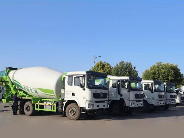 混泥土攪拌運(yùn)輸車(chē)防漏