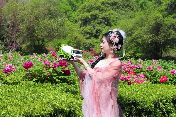 【公司新聞】美！太美了！快來欣賞凌宇“牡丹仙子”
