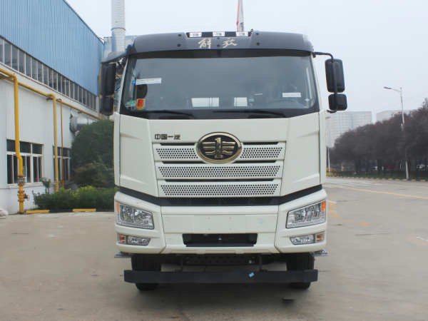 凌宇解放混動(dòng)攪拌車的特點(diǎn)有哪些？