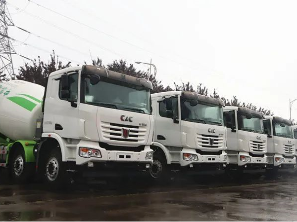 時(shí)隔一月洛陽老客戶再提車，聯(lián)合凌宇這一組合火了……